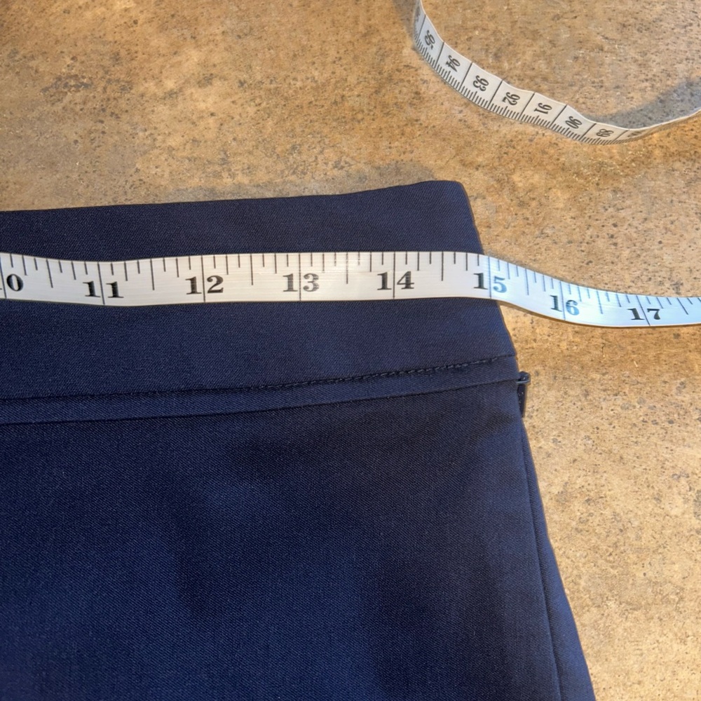 The Limited Navy Blue Pencil Skirt NWT - Picture 8 of 9